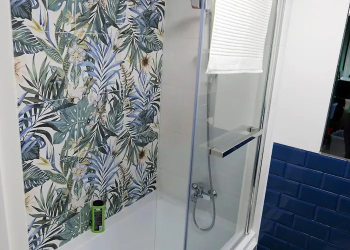 Apartmán Fabryczna & Private Parking *