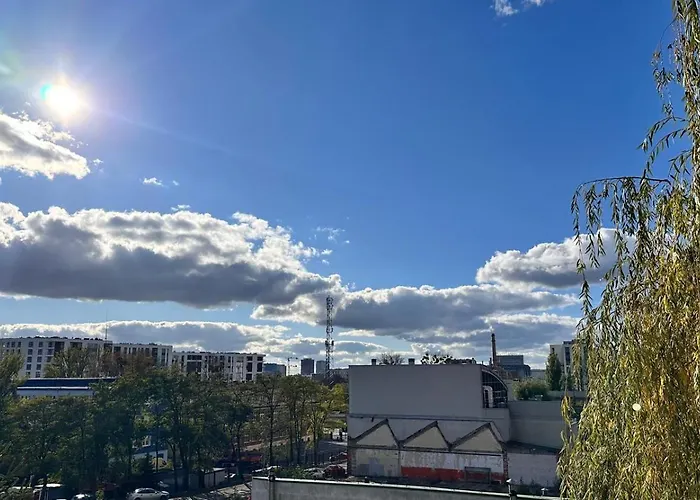 Apartmán Fabryczna & Private Parking