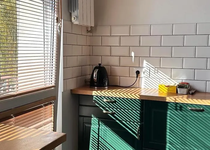 Fabryczna & Private Parking *